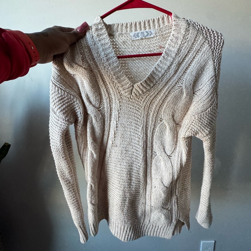 V-Neck Cable Knit Sweater - Cream